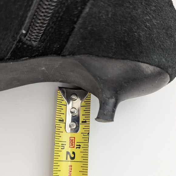 Steve Madden Black Suede Knee-High Sybel Boots (Adult Size 6) w/Kitten-Heel - Picture 10 of 16